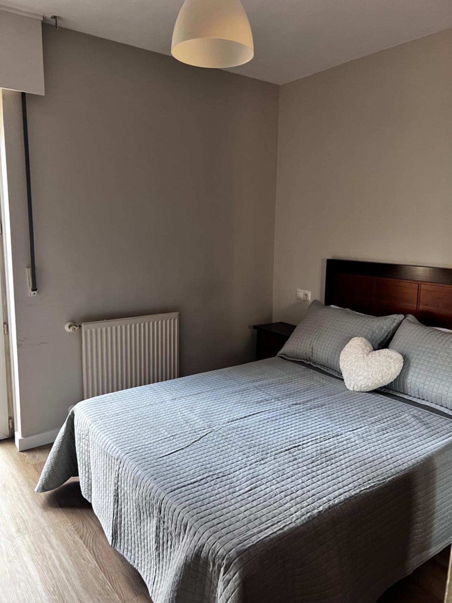 Duplex Bertamirans Διαμέρισμα Angeles Εξωτερικό φωτογραφία